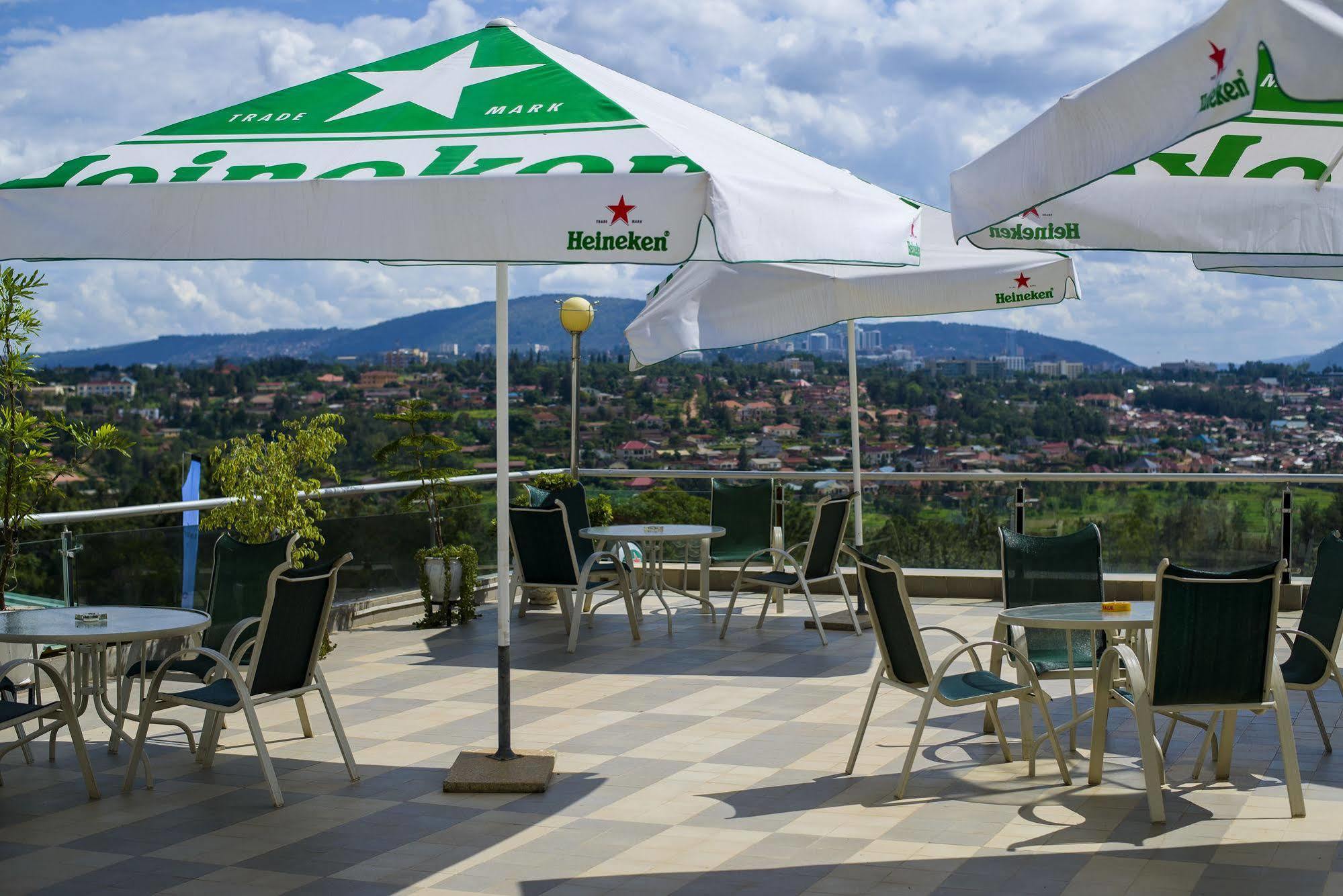 The Manor Hotel Kigali Exterior photo